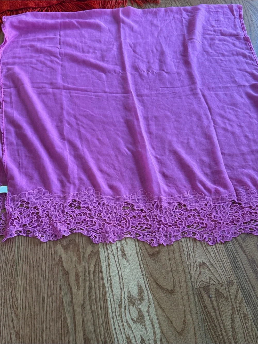 Old Navy Pink Lace-Trim Wrap Scarf